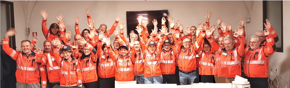 Venerdì 7 febbraio ore 19:30 incontro in Sede – la Presidente con grande gioia consegna le nuove divise